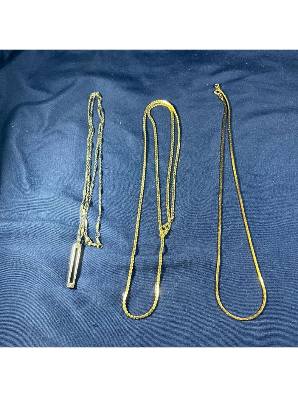 Set Of 3 Gold & Silver Tone Necklaces With Unique Chain Designs & Pendant